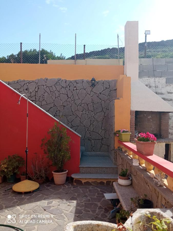 شقة Casa Girasole كاستيلساردو المظهر الخارجي الصورة